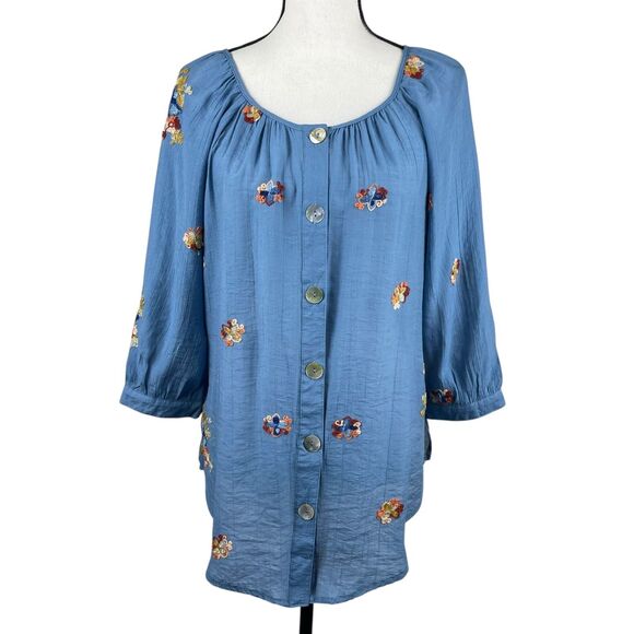 Fig & Flower Women's Top Medium Blue Floral 3/4 Sleeve Embroidered Button Front - Picture 1 of 11